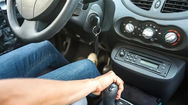 买2辆手动挡车后才明白买手动挡车的真不是人傻钱多，都是真心话