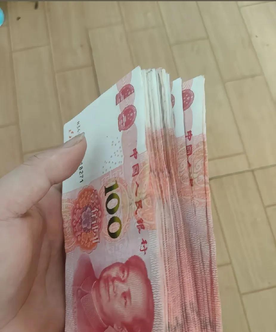 婆婆让我失去了最后的骄傲
放暑假了我想出去找个工作，我跟婆婆商量让她帮我看一下孩
