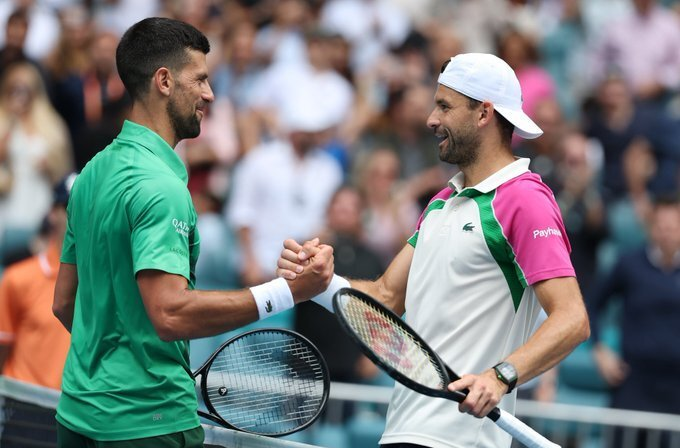 3月29日凌晨，ATP1000迈阿密大师赛半决赛中，德约科维奇以6-2、6-3轻