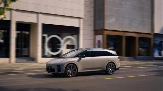 理想i8上市一周就改配置降价？车主们的真实心情谁懂