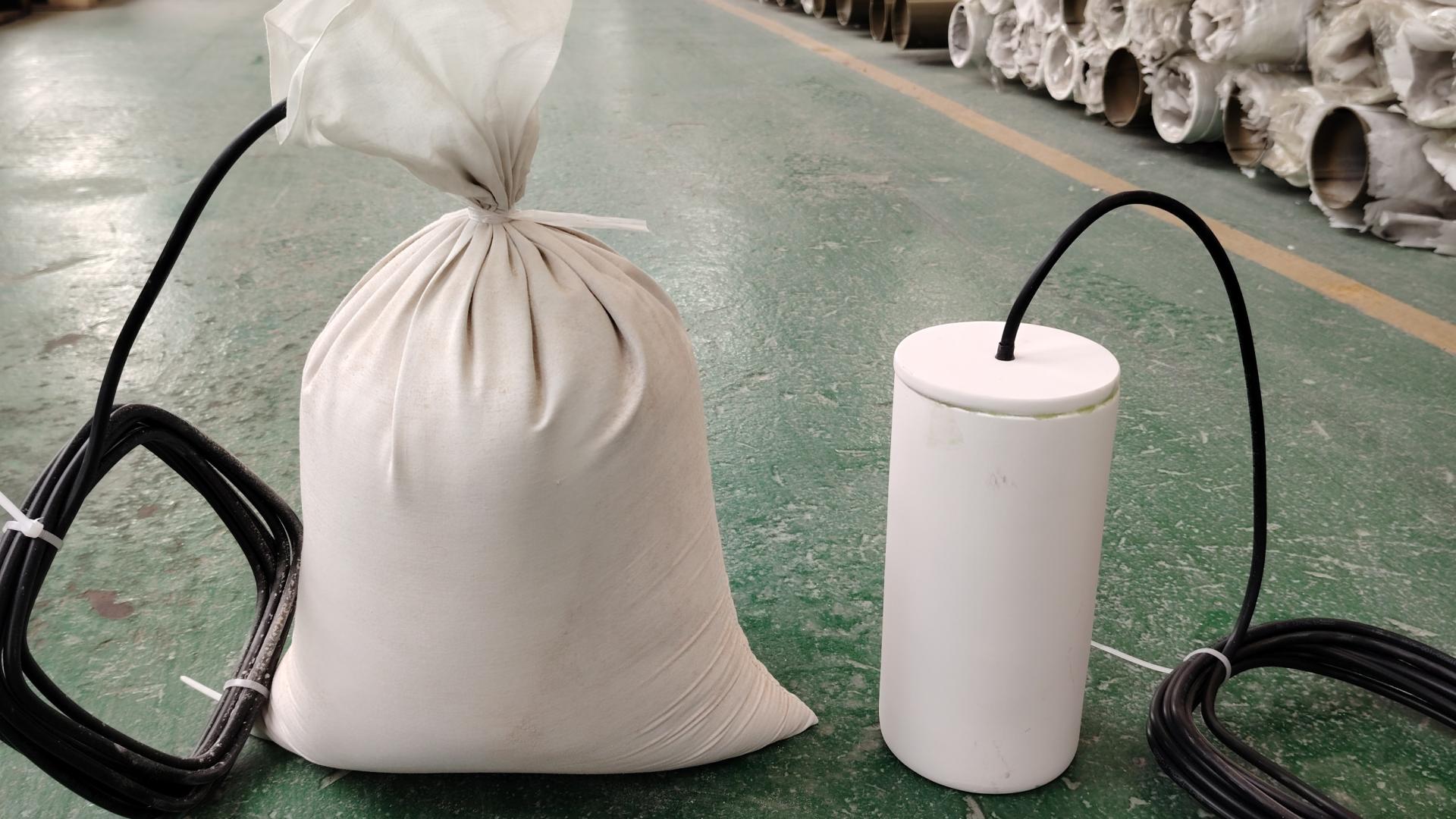 不同清洁方式（清水冲洗、化学清洗）对硫酸铜参比电极性能的影响对比？