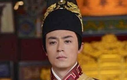 建文四年，燕王朱棣攻入了南京，朱棣进皇宫后，建文帝朱允炆不知所踪，马皇后自焚而死