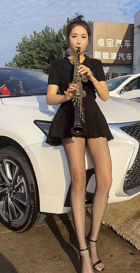 想去凤凰古城吹一曲仙剑主题曲~