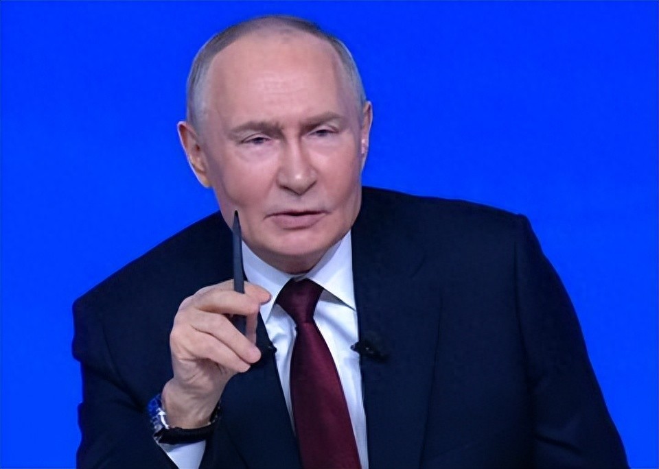 普京：必须建立独立、现代化的国产民用飞机工业体系