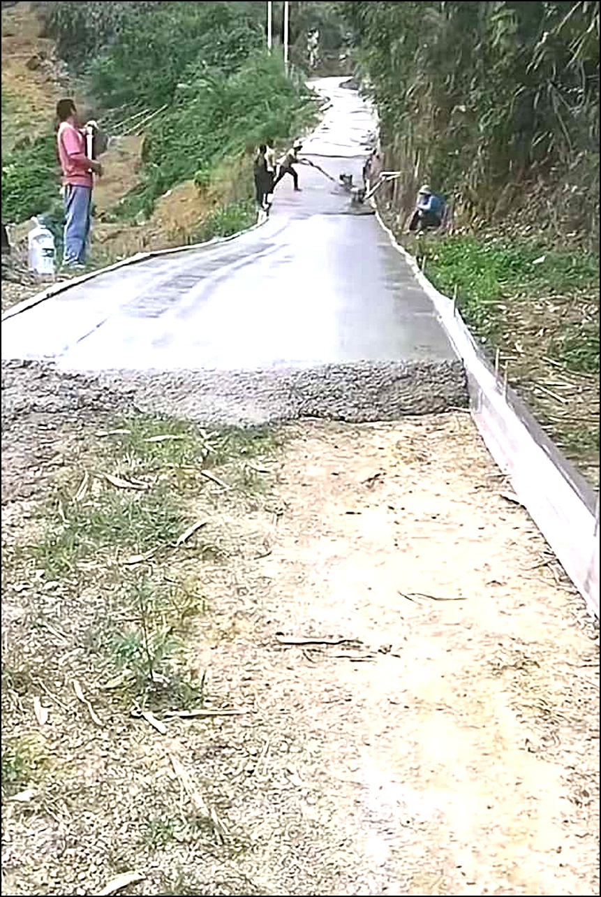 修路时，连一根钢筋都舍不得用吗？