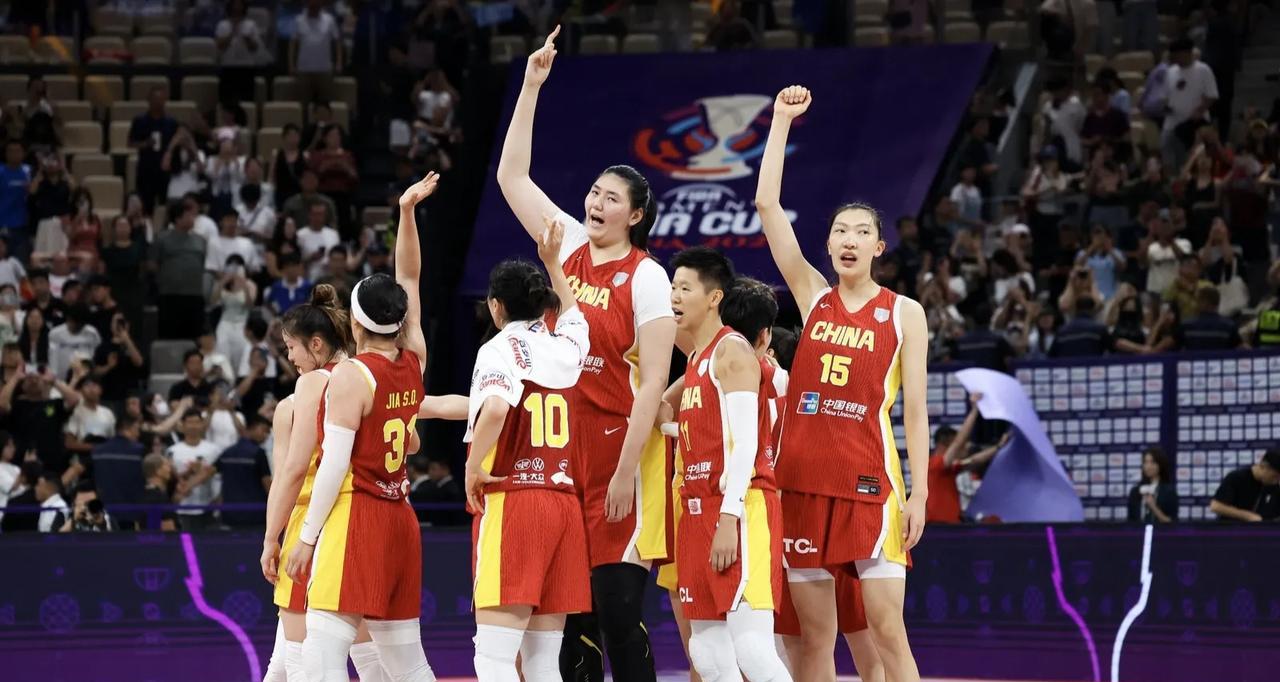 中国篮协应该反思！日本篮球的后卫为什么都那么有灵性？
观看了中国女篮对阵日本女篮