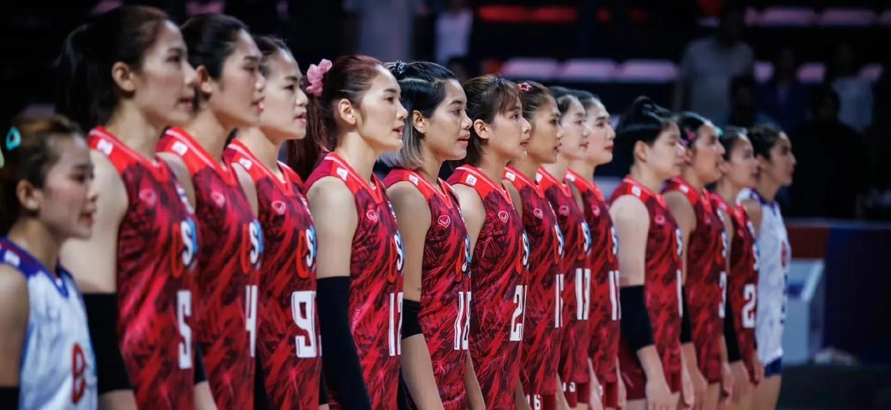 泰国女排3月公布名单
泰国女排主教练加蒂蓬将于3月公布国家队30人名单，并表示入