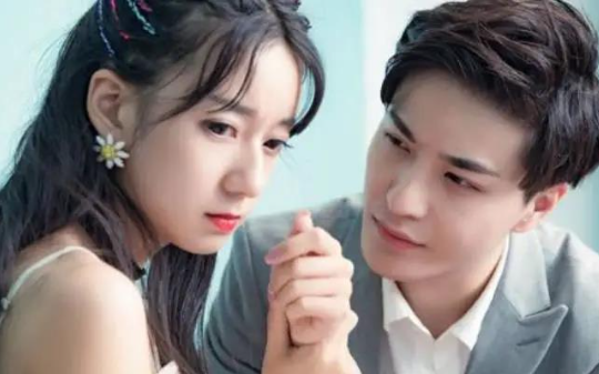 高温末世，我拒绝家人进入基地