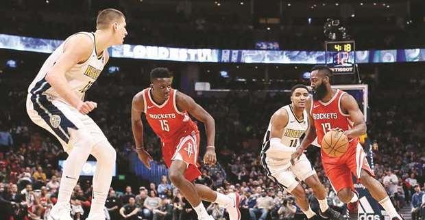 #NBA季后赛# #哈登VS约基奇# #篮球对决#