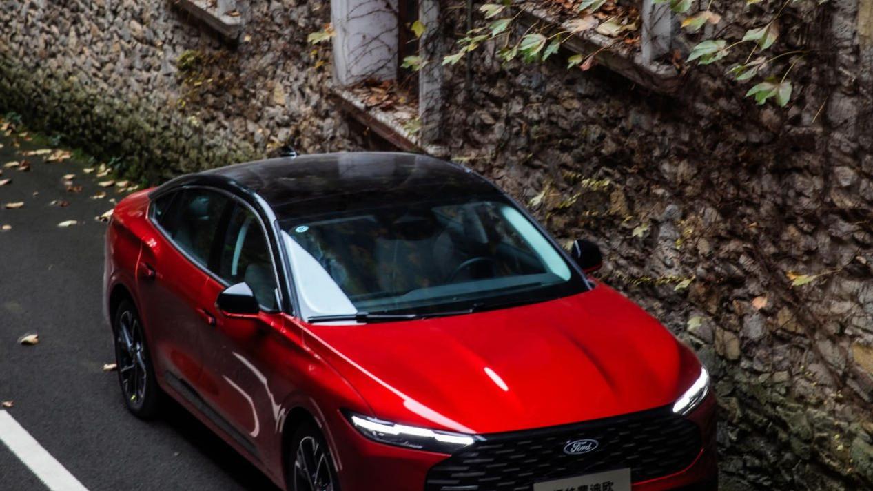 2026款福特蒙迪欧，动力超宝马B48，打孔铝合金悬挂