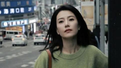 韩国街头偶遇高圆圆