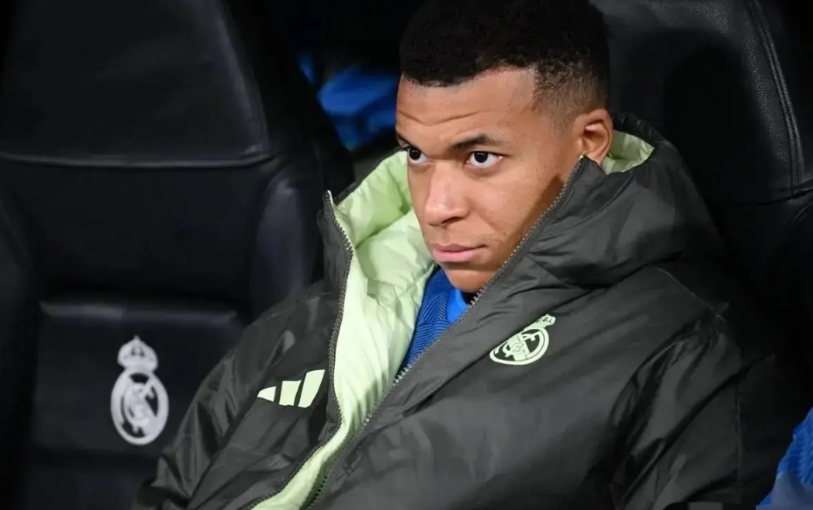 皇马即将面临魔鬼赛程，但连续带伤作战的姆巴佩却宣告他将缺阵3周，这不但让主帅阿隆