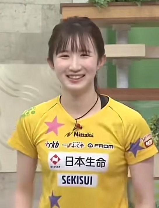 张本美和走了，早田希娜晋级八强。
         今天，WTT美国大满贯女单1
