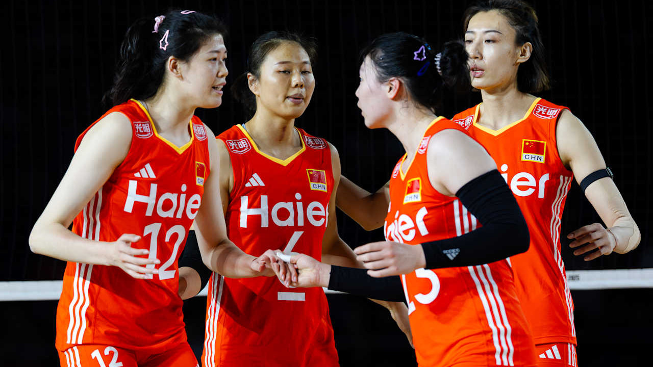 世锦赛两种战法分庭抗礼，各强队亦有短板，中国女排迎机遇和挑战