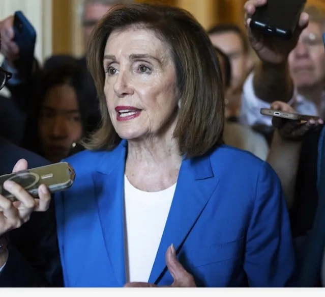 佩洛西发声批评特朗普拒绝赖清德过境，言辞再涉挑衅
在特朗普拒绝赖清德“过境”窜访