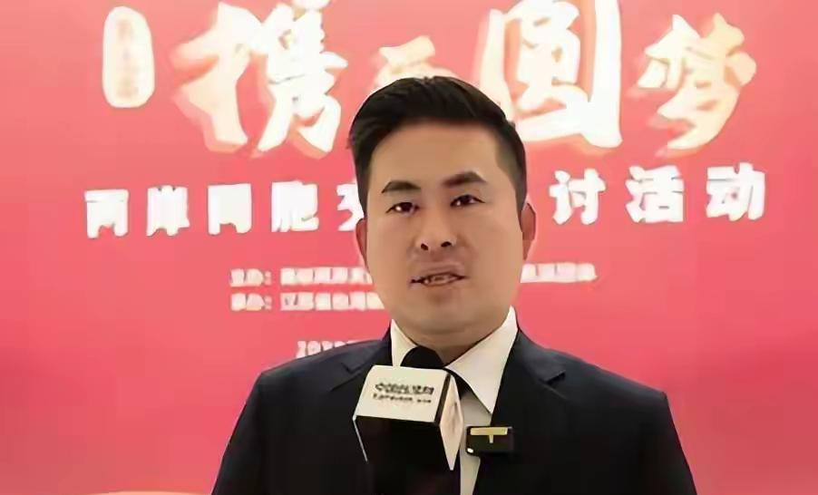 我不认同王炳忠的观点，因为他认为郝龙斌会大概率当选。
王炳忠对国民党的批评是没问