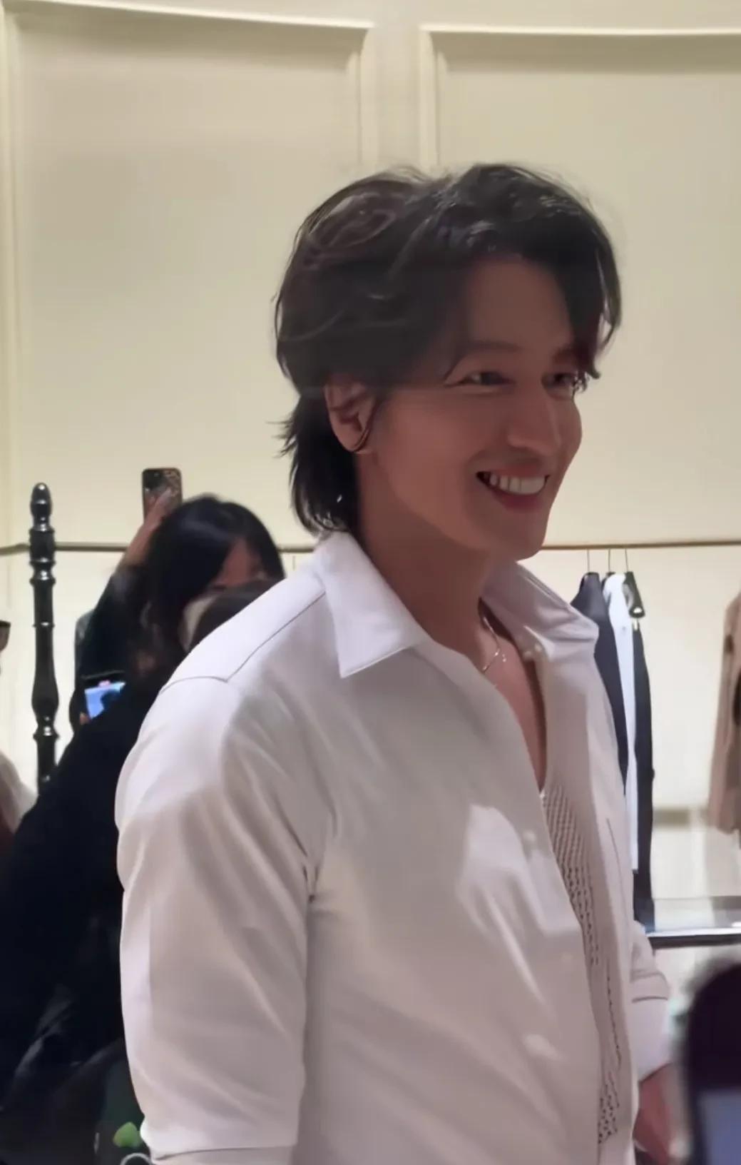 言承旭，引发热议！
3月18日，言承旭突然登上热搜榜，这次不是因为他参加综艺娱乐
