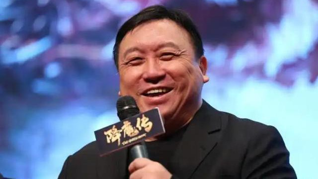 王晶无疑是香港电影界的一个标志性人物，王晶始终都在香港电影界具有一席之地！