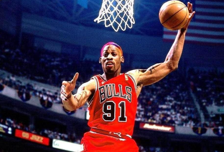 罗德曼终于说出心里话！

前NBA球员罗德曼近日在一档节目中谈到乔丹和詹姆斯ic