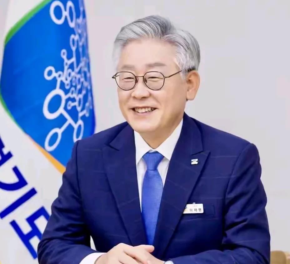 死里逃生的李在明终于当上了韩国总统
6月4日李在明就要走马上任，入驻青瓦台，开始