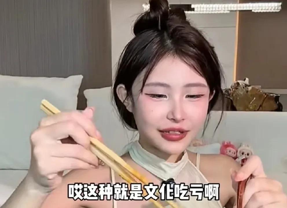 猫妹妹自夸脑子特厉，只是语言表达能力不行！
            猫妹妹说自己