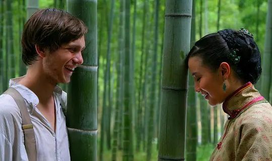    一口气看完了《中国往事》，长篇小说和长篇电视连续剧一样有种卷帙浩繁的沧桑与