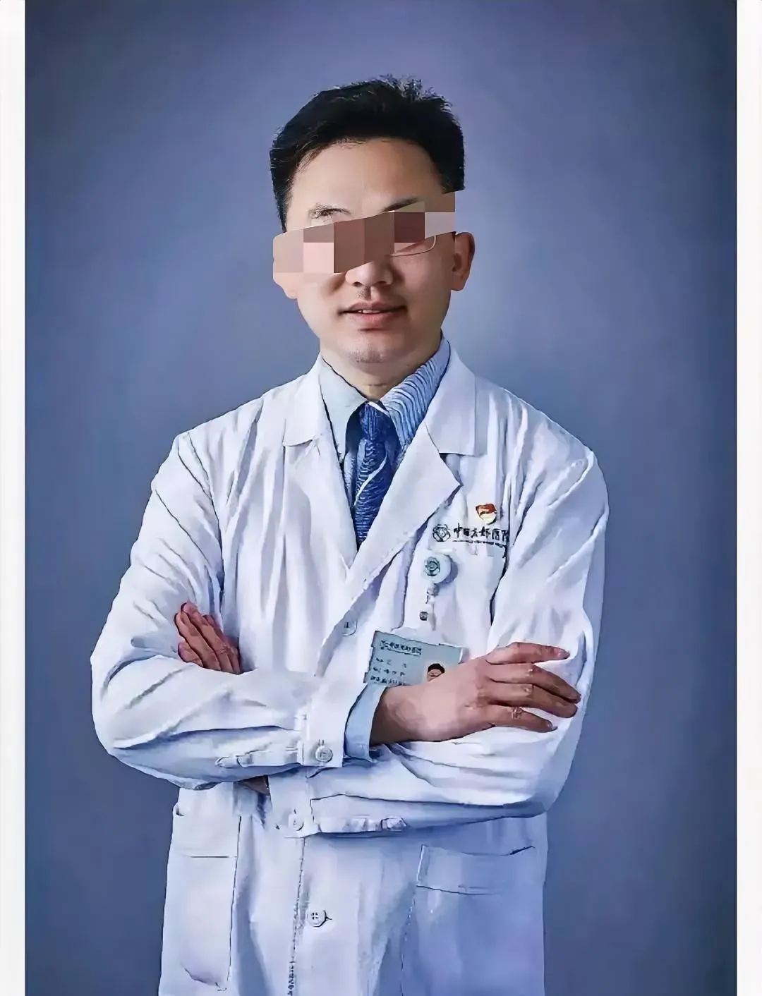 发现没？
肖飞的父母也不是寻常人啊！
肖飞和石护士长在一起，带着石护士长回西安见