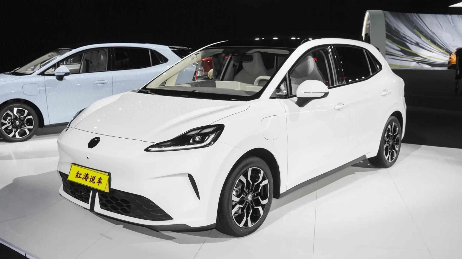 全新MG4正式上市，外观漂亮，内饰好看，售6.88万元起