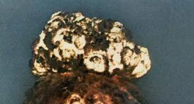 1988年，核武器专家张宪义携机密资料叛逃到美国，可让人万万没想到，后人竟称他是
