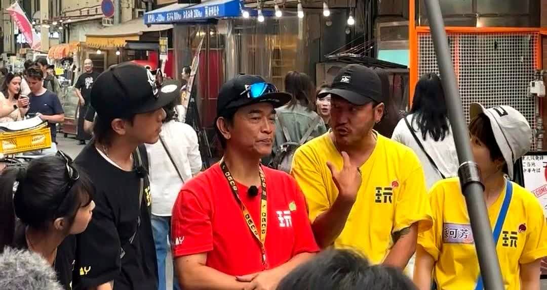 吴宗宪终于顶不住压力

在结束樱花国综艺节目录制后、回到湾湾接受采访时被问：