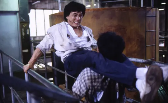    《警察故事续集》这是何等的创作力啊！
  陈家驹的在这部戏里比第一部，哪怕