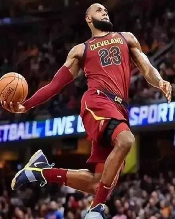 山中无老虎，猴子称大王。
雷霆喜获2025年NBA总冠军，亚历山大集MVP，FM