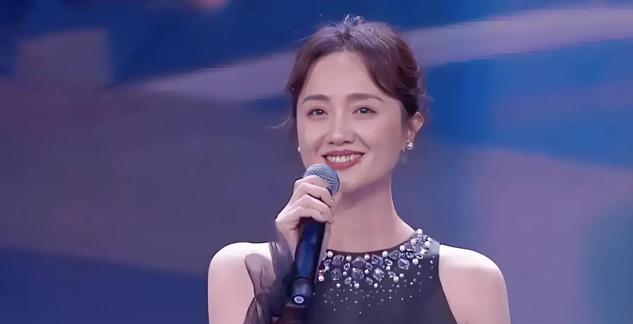 黄晓明，悲痛发文！
5月21日，娱乐圈传来噩耗，演员朱媛媛患癌去世，老公辛柏青透