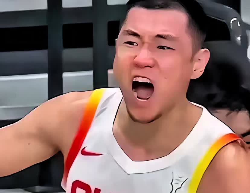谁最能代表中国男儿的血性？毫无疑问那就是高诗岩，他的防守，抢断，篮板无处不在，成