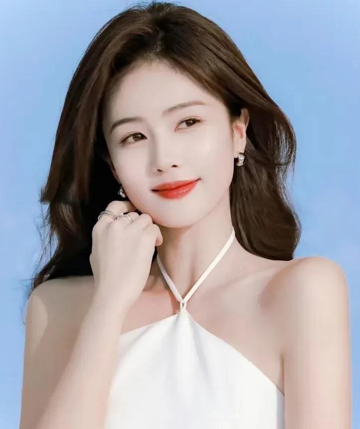 三位颜值出众，演技炸裂的女演员，你最喜欢谁的作品？
1.白鹿
2.赵丽颖
3.周