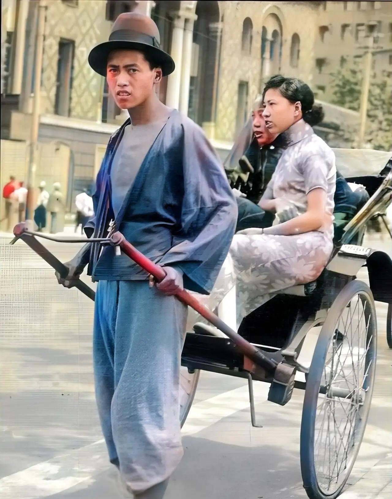 民国“拉车人”几乎活不过40岁，一生渴望拥有黄包车
民国时期，走街串巷最常见到的