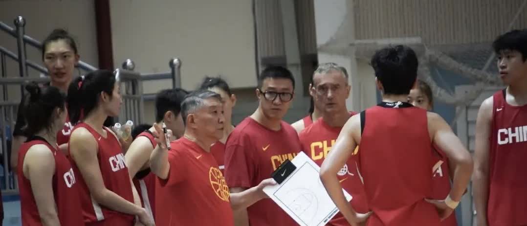 国际篮联重磅宣布，中国男篮收重大好消息，郭士强要碾压日本队

随着亚洲杯和欧