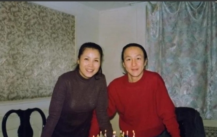 2003年，田震和张卫宁相恋9年，张卫宁满怀期待求婚，却被田震一口拒绝，理由藏着