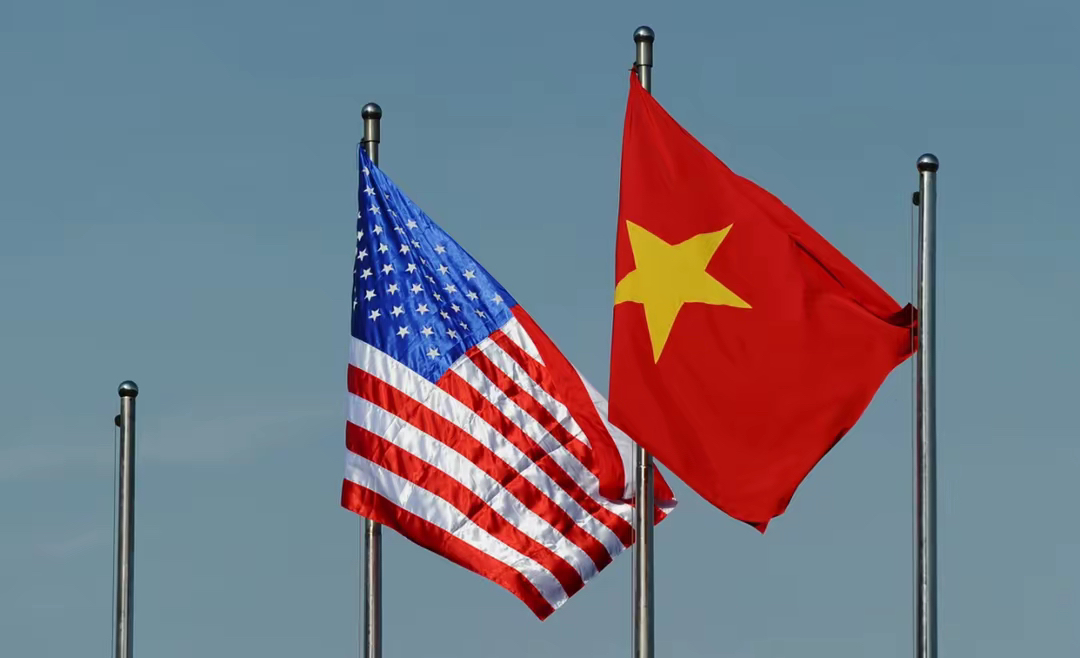纯耍流氓：越南上下都准备投美，特朗普又改主意了

在特朗普单方面发布社交媒体推文