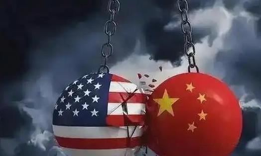 接下来中美恐怕不只是贸易战，而很可能是全面战争。所以，我们不能再抱有幻想，而应当
