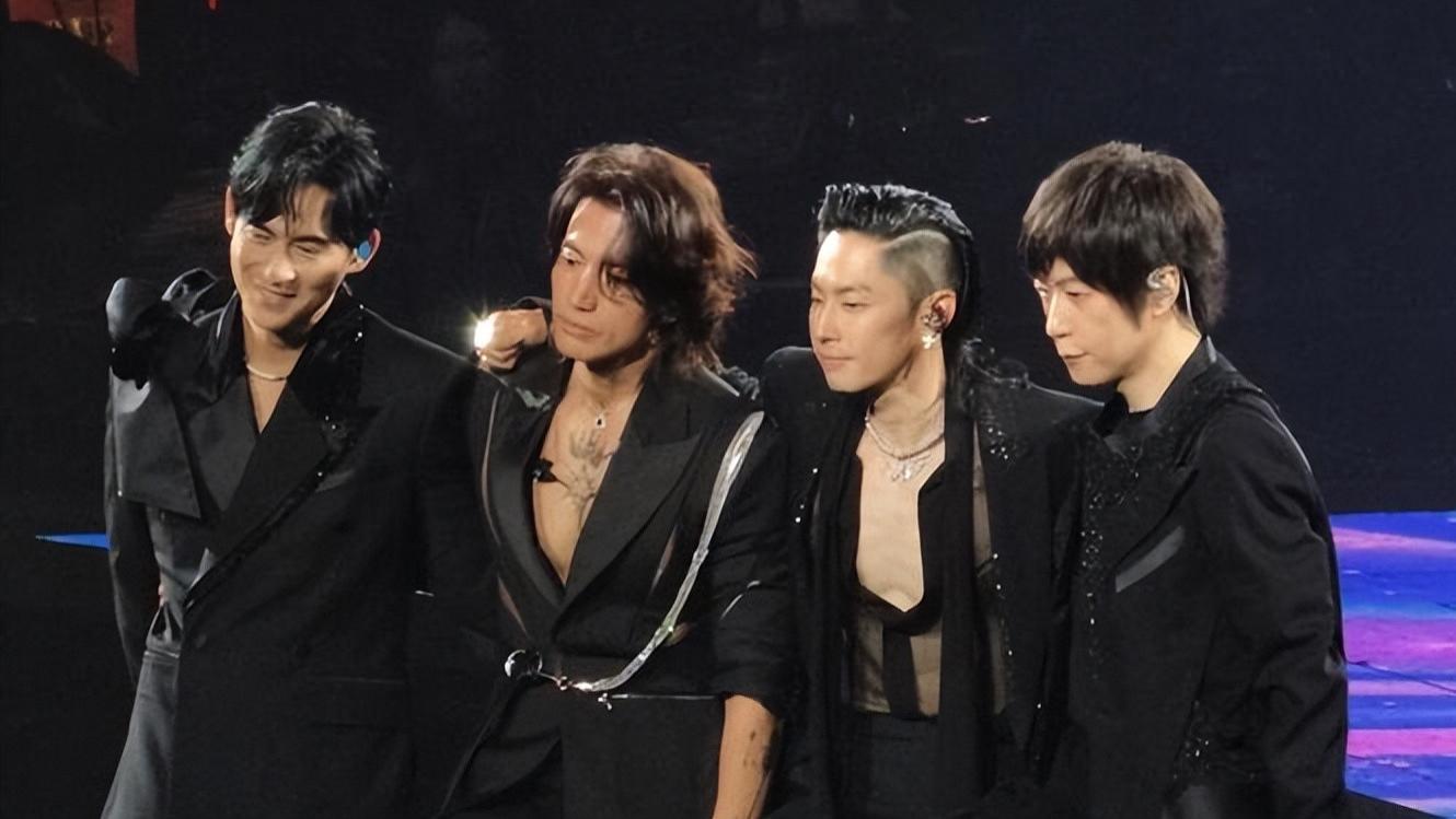 朱孝天没完没了的锤击“新F4”组合，他到底在守护什么？