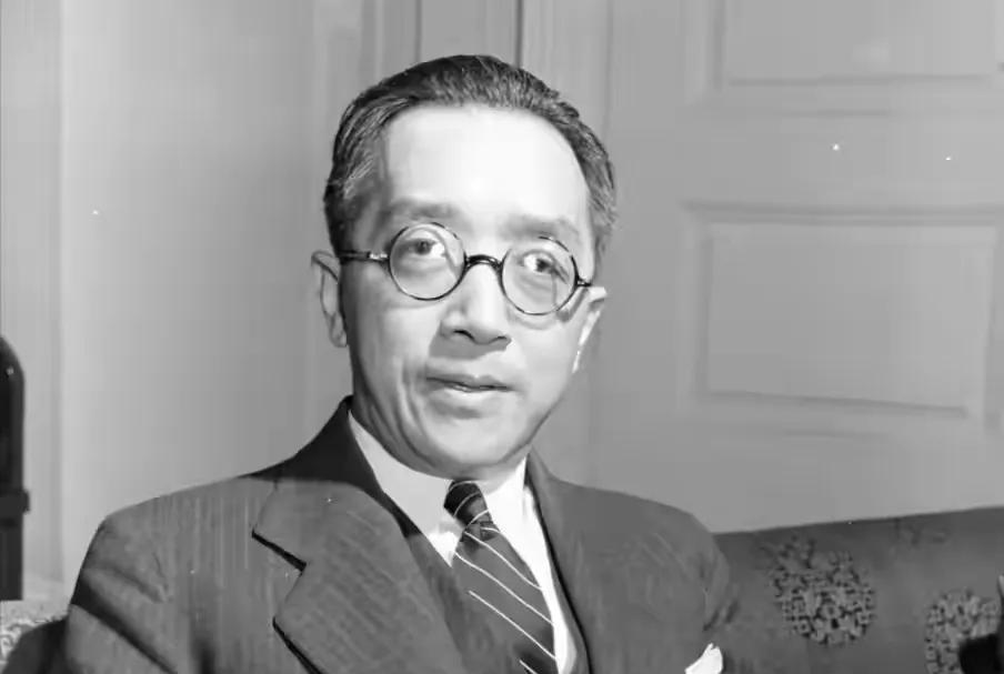 胡适，胡西进，胡汉三三者的内在联系
“知识越多越反动”，这话是不对的，知识的多少