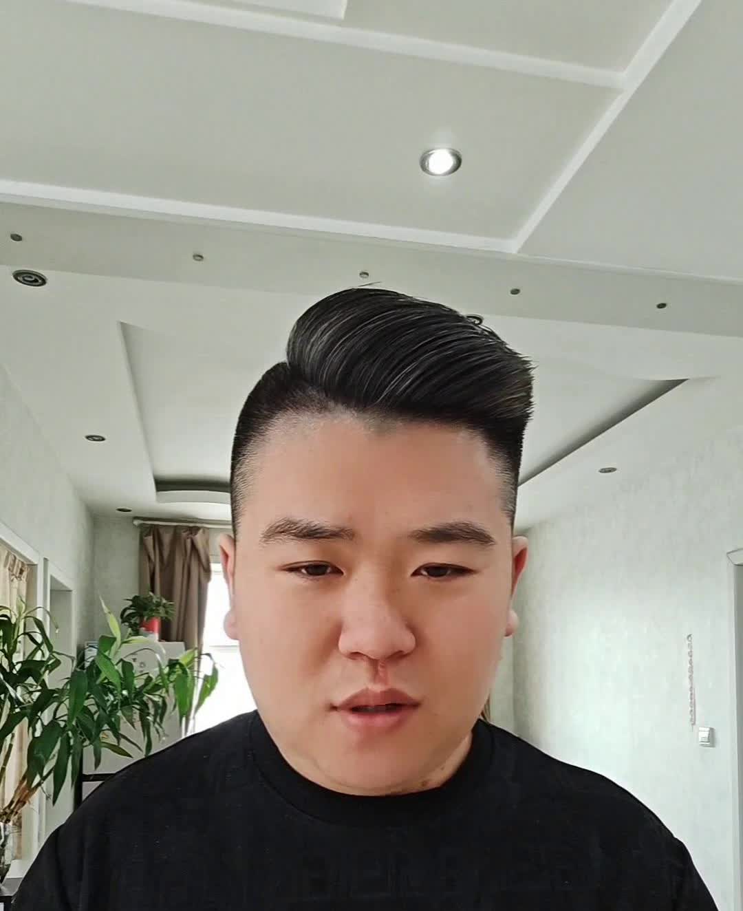 最不能买的四款车，看看有没有你喜欢的。
·第一款：日产的轩逸。要配置没配置，要