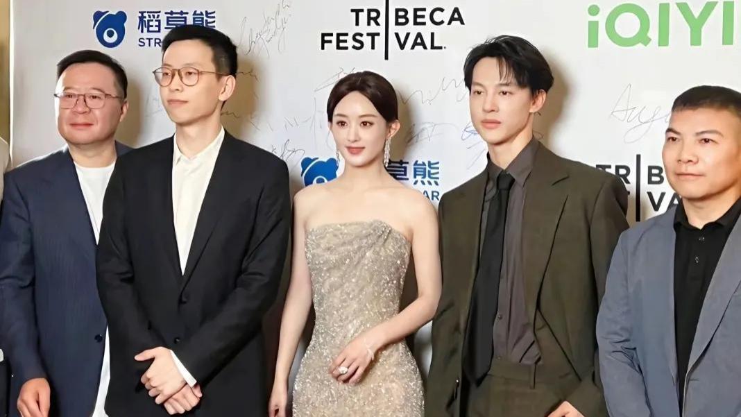 从流量小花到国际舞台，赵丽颖这次真的支棱起来了！