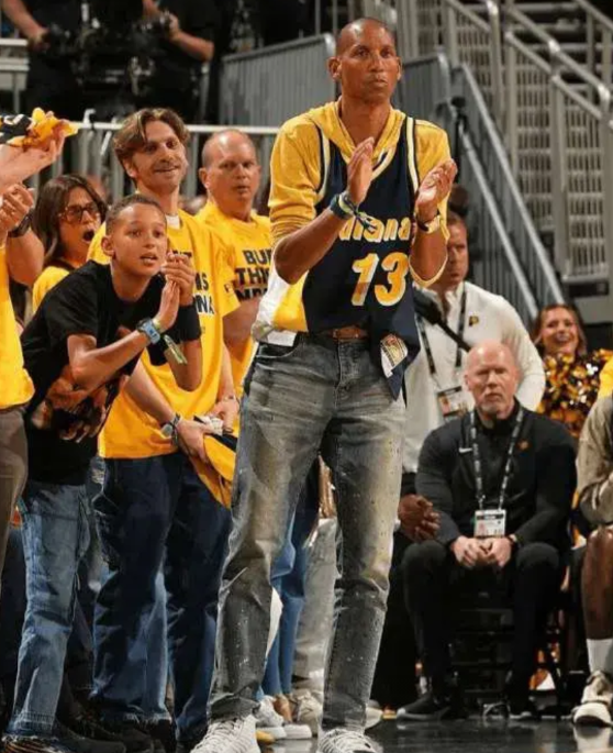 说句戏言，很多老球迷为啥不再关注nba了，就是联盟的所谓控场，剧本化了，果不其然