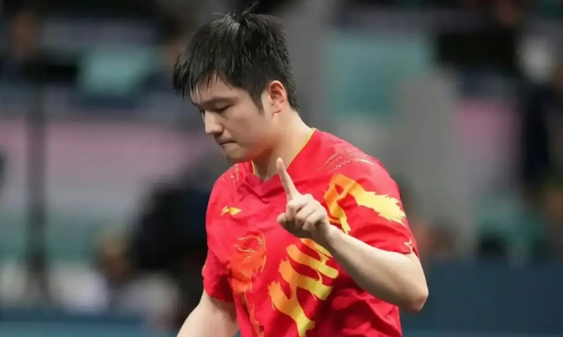 樊振东和国乒的矛盾不是换个王励勤就一笔勾销的。
我觉得还是那个问题，那段时间国家