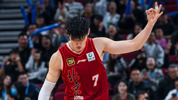CBA联赛新星崛起：年轻球员的表现与潜力
