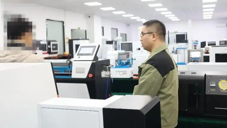 上海某科技有限公司莅临上海理涛考察交流设备球囊综合性测试仪