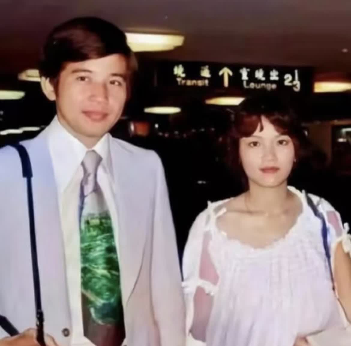 秦汉，一看就是那种，有话要说却又吞进去、有屁不放却又憋回去的那种特不耿直的温吞书