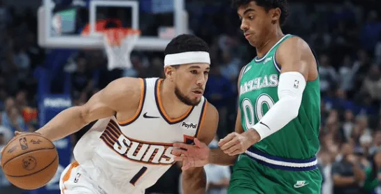 太阳官方发文称赞球队在对阵独行侠的比赛中利用对手失误得到了赛季新高的31分。
同